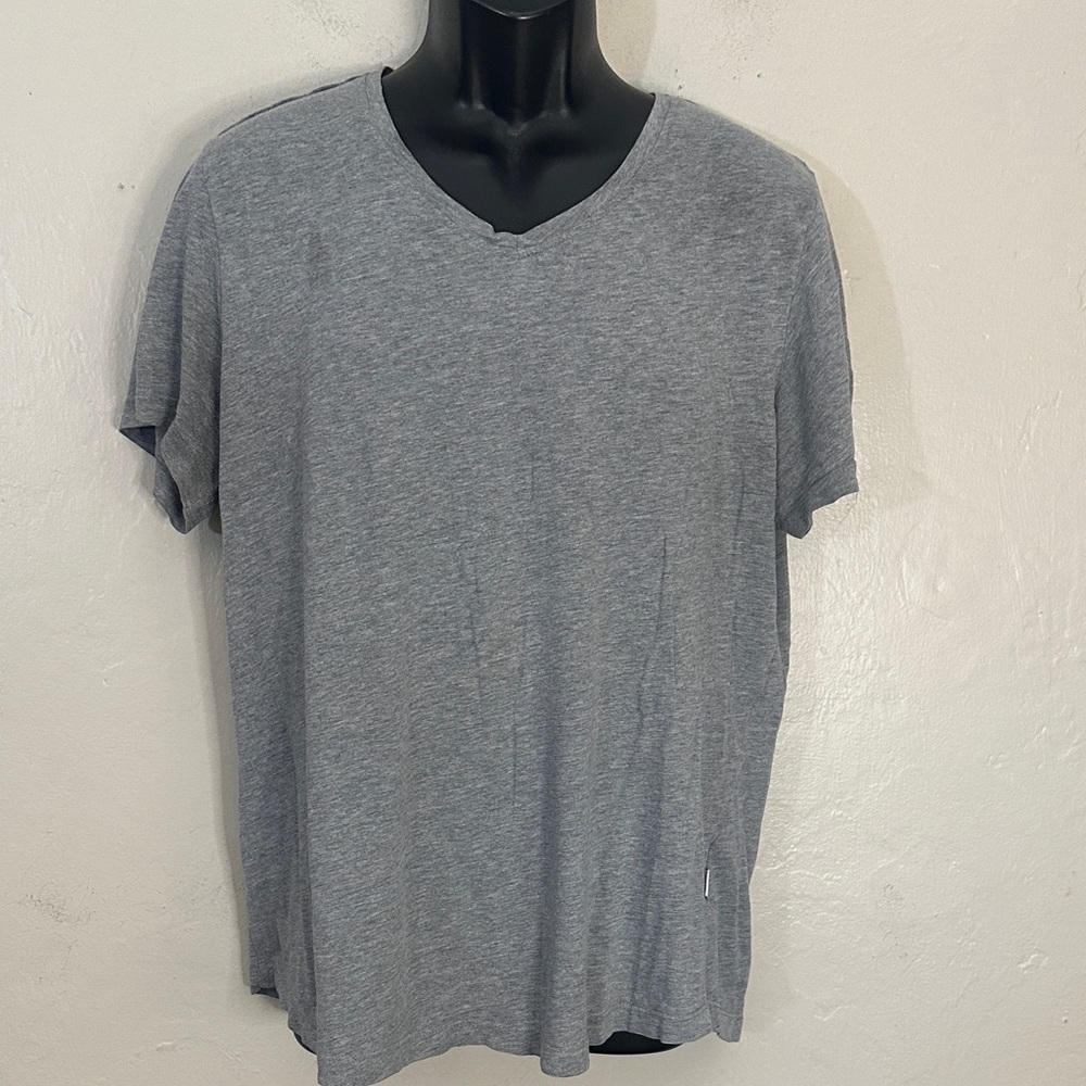 Onia Men's Classic Gray Short Sleeve Tee